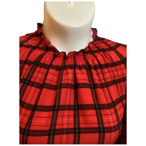 Sugarlips Red and Black Plaid Top, Stretch Plus Size Tops Sizes 1X 2X 3X. - Picture 4 of 13